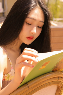 穿成军婚男主的前妻